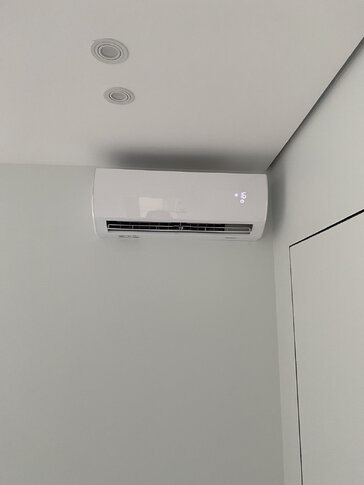 Монтаж кондиціонерів Cooper&Hunter VERITAS INVERTER R32 у таунхаусі